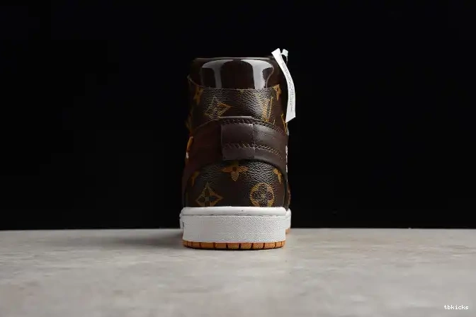 Cheap TB AQ0818-158 x AJ1 Off-Louis Jordan Air 1 OW 0512
